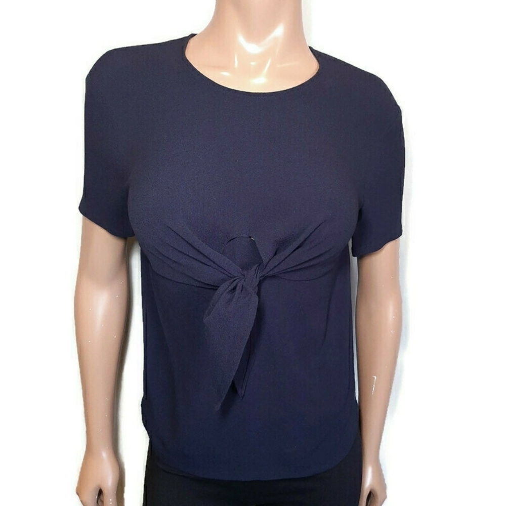 💠PETER JENSEN Tie Front Crew Neck Crepe Keyhole Top Navy